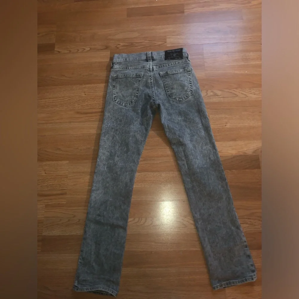 True Religion men’s grey